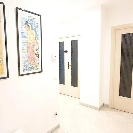 Apulian - Centro Guest house *